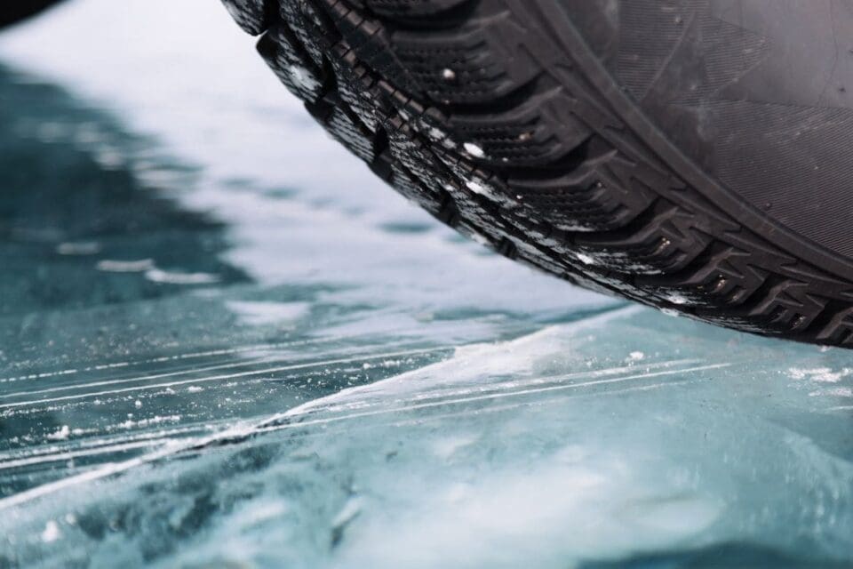 Travel Expected to Become Hazardous This Weekend as Winter Weather Moves In