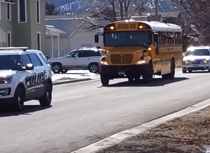 Salida Swimmers Get Sendoff Parade As They Head To State