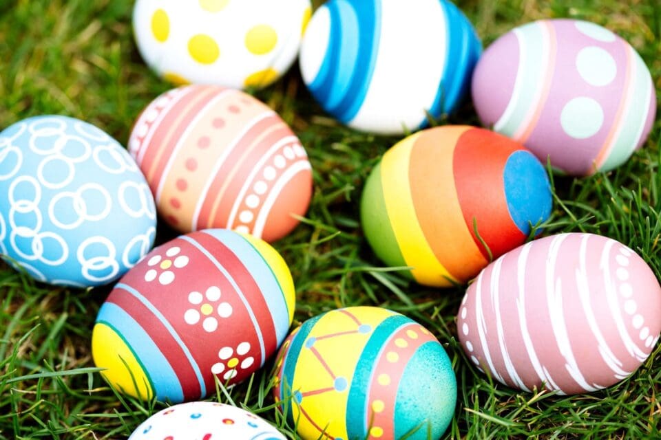 Weekend Events: Art Walks, Live Music, Easter Celebrations and More