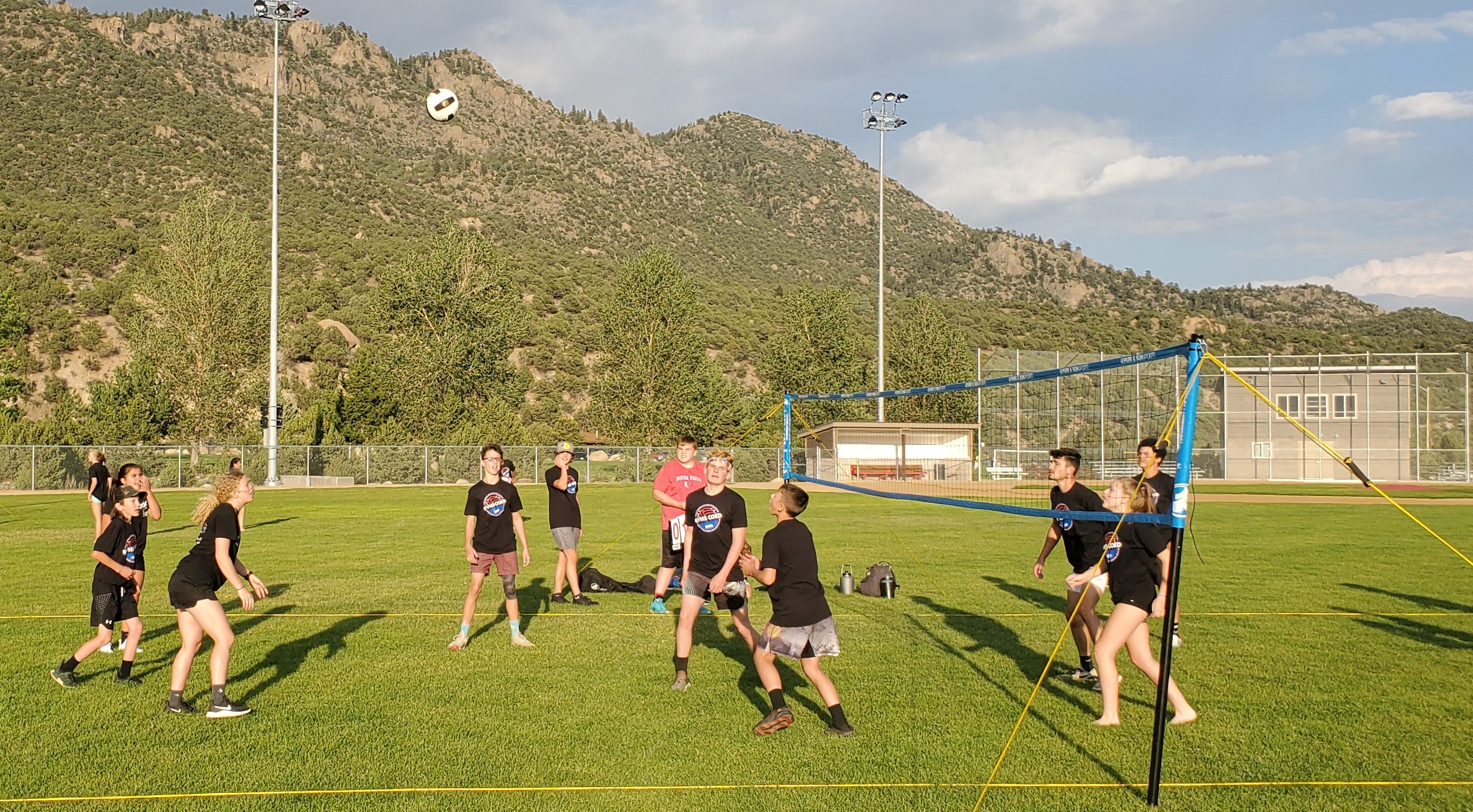 Buena Vista holds grass volleyball tournament bring HS athletes together