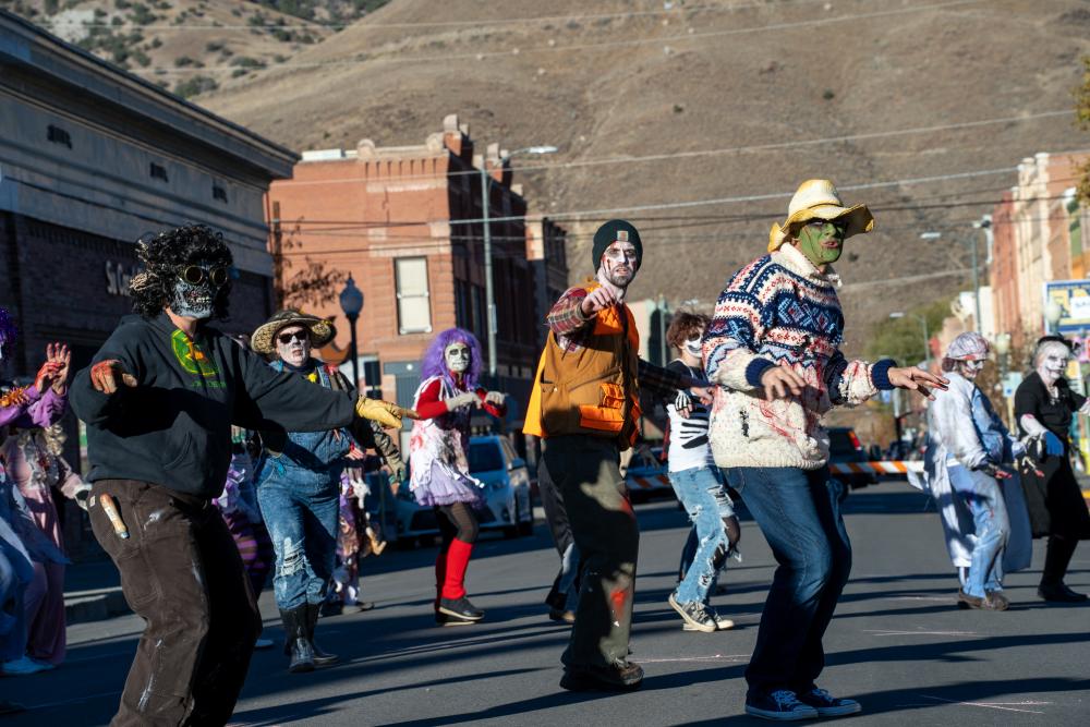 Join Salida’s Iconic Thriller Dance This Halloween