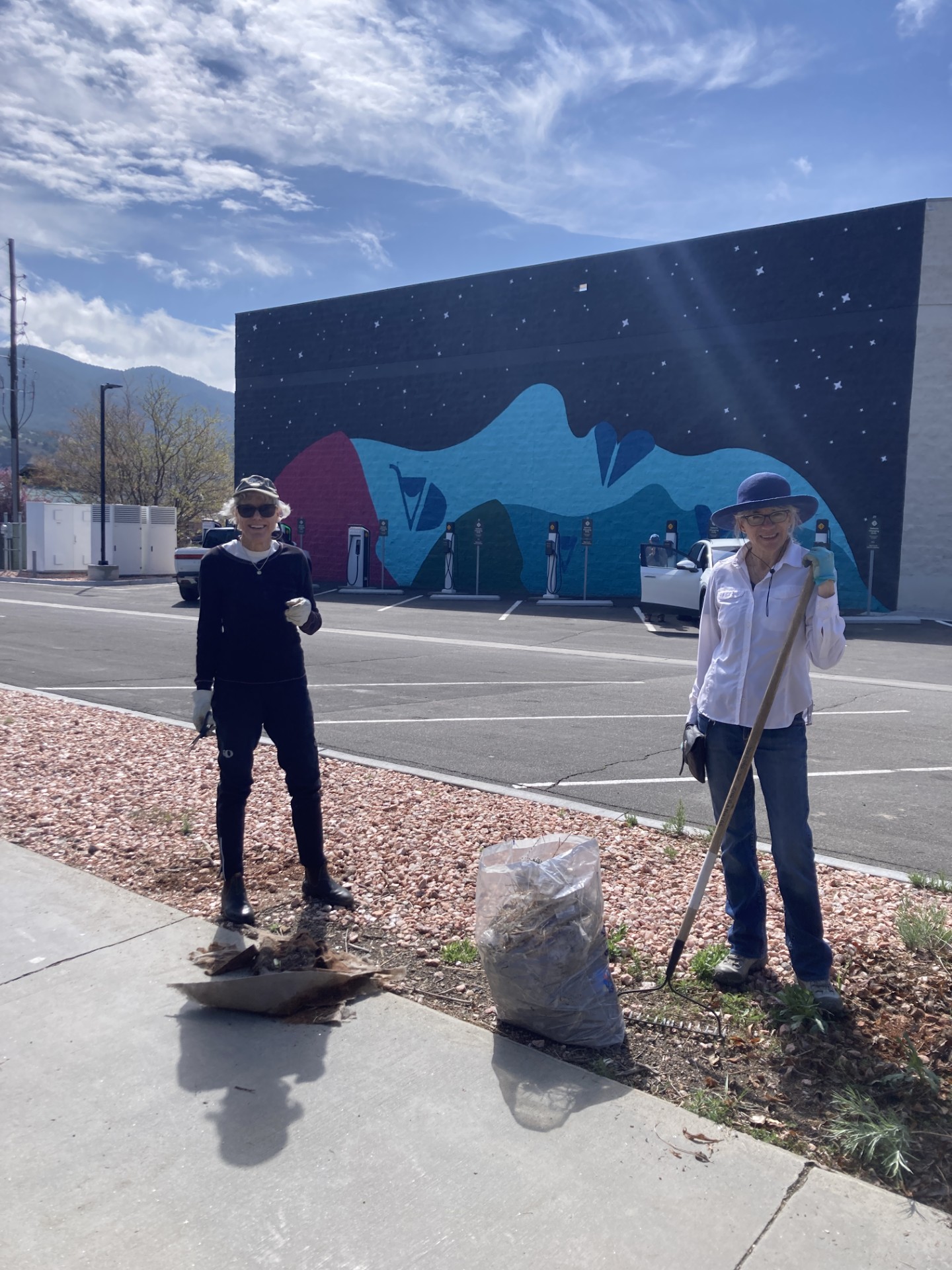 AHRA, GARNA Celebrate Colorado Public Lands Day with Annual Arkansas River Clean Up Green Up 