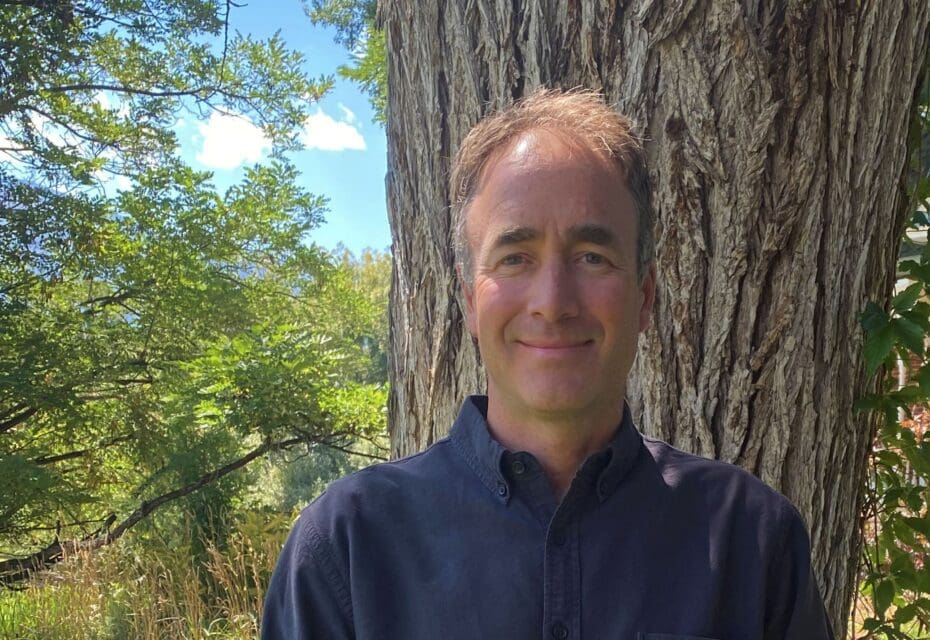 Ben Lenth sworn in as new water district board member