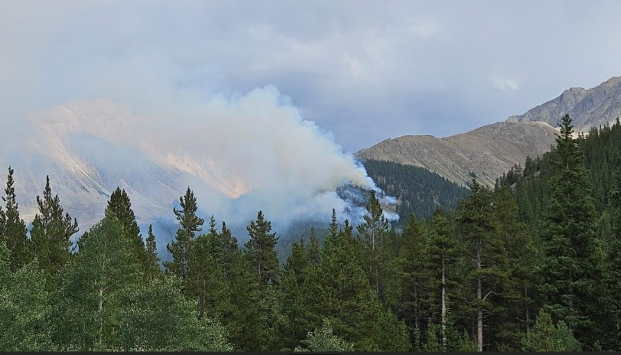 La Plata Fire Grows to 54 Acres Near Leadville; 0% Containment Reported