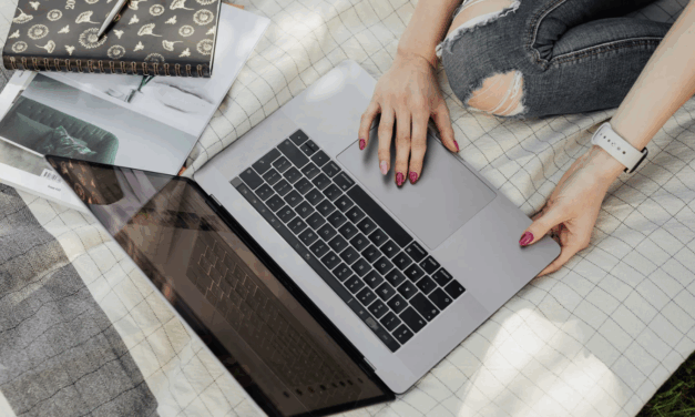 Central Colorado Humanists Open Applications for 2026 Education Scholarships